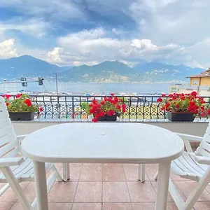 https://casa-anna-with-lake-view-breakfast-included.it-lombardy.com