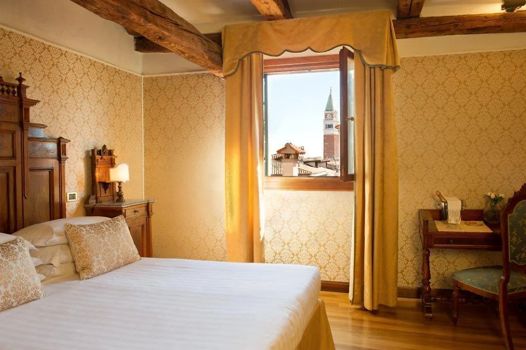 Palazzo Bembo - Exclusive Accommodation Venedik Konukevi